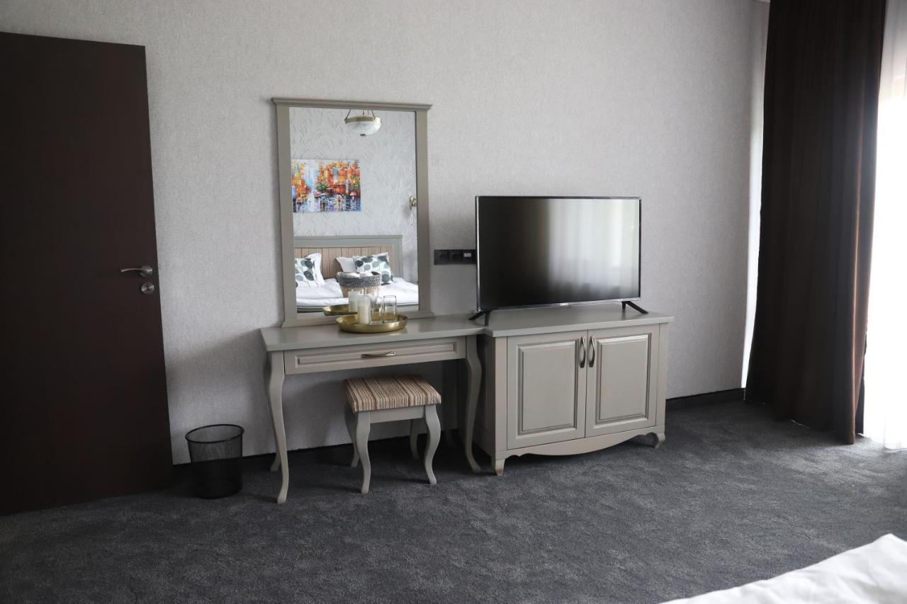 Prity Sport Botique Hotel 上奥里亚霍维察 外观 照片