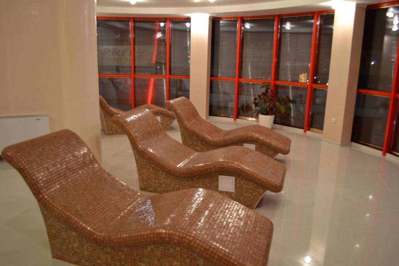 Prity Sport Botique Hotel 上奥里亚霍维察 外观 照片