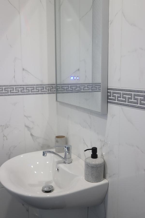 Prity Sport Botique Hotel 上奥里亚霍维察 外观 照片