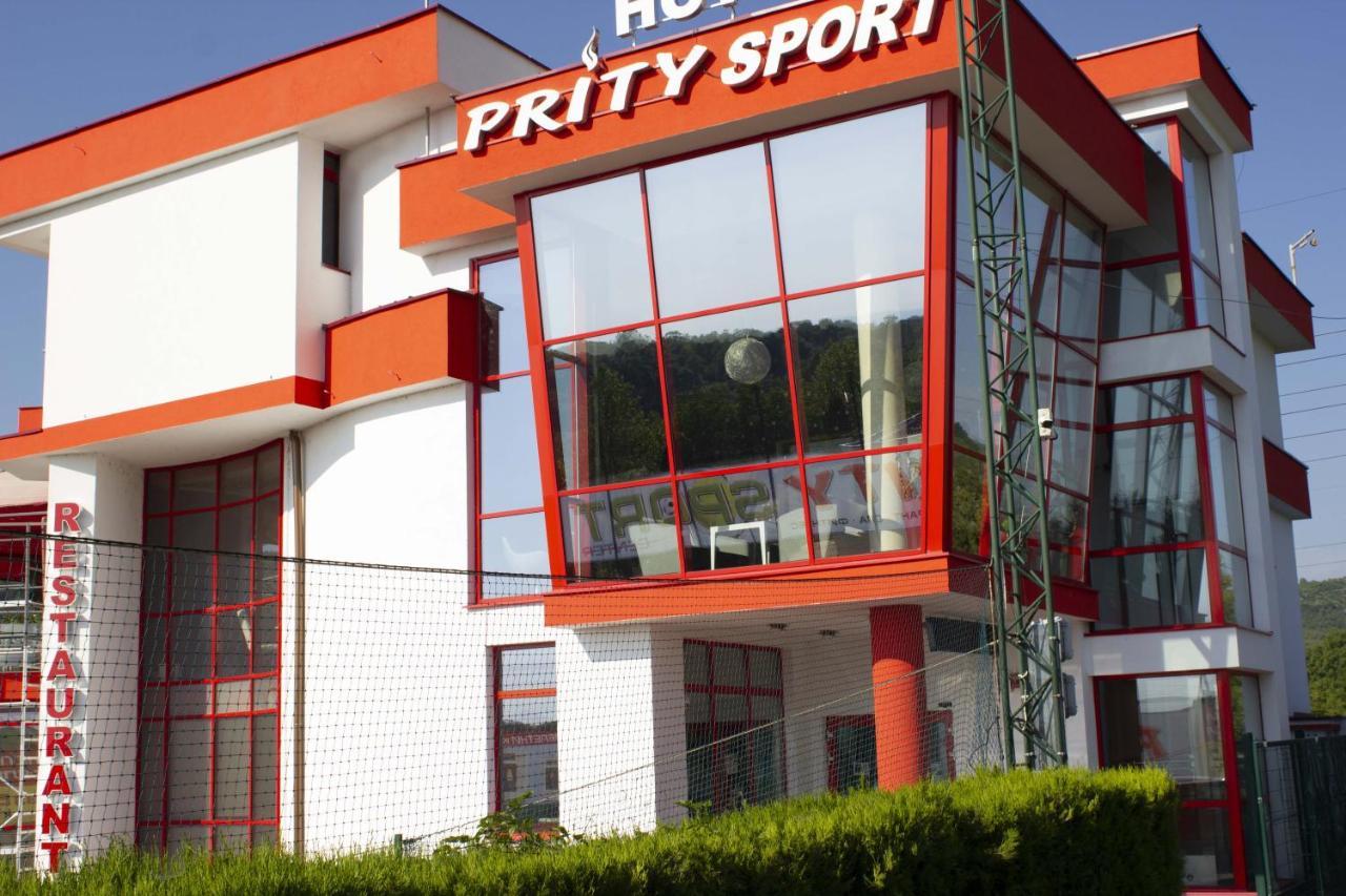 Prity Sport Botique Hotel 上奥里亚霍维察 外观 照片