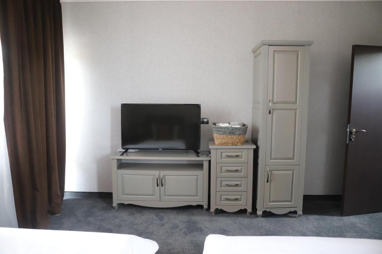 Prity Sport Botique Hotel 上奥里亚霍维察 外观 照片
